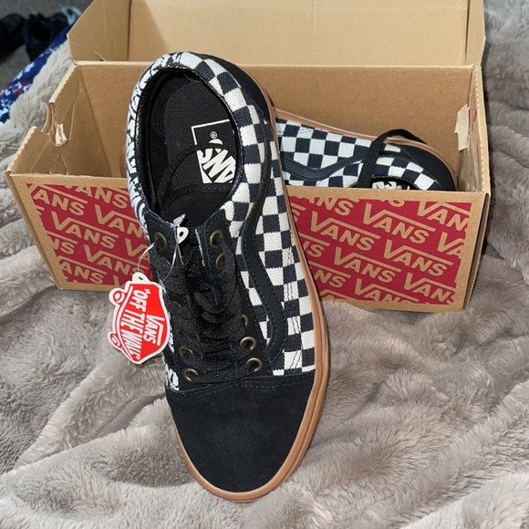 Old Skool - Picture 2 of 2